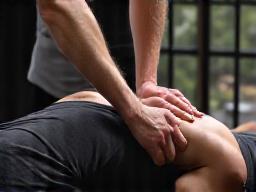 Récupération sportive massage